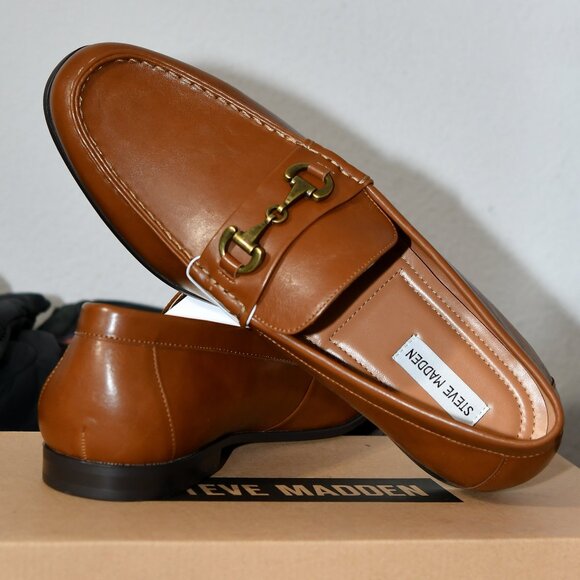 Brand :Steve Madden®  Colors: Brown  Loafer‎ style - Picture 1 of 6